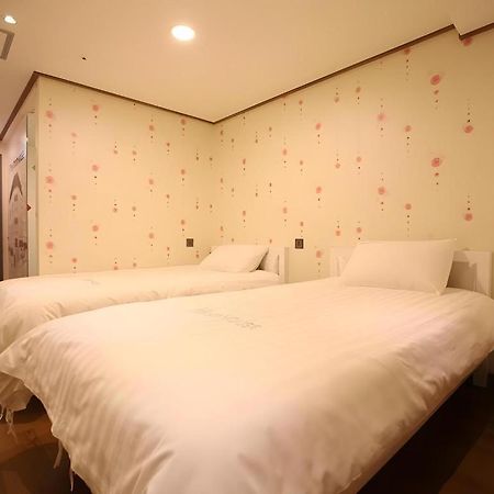 Myeongdong Mom House Hotel Seoel Buitenkant foto