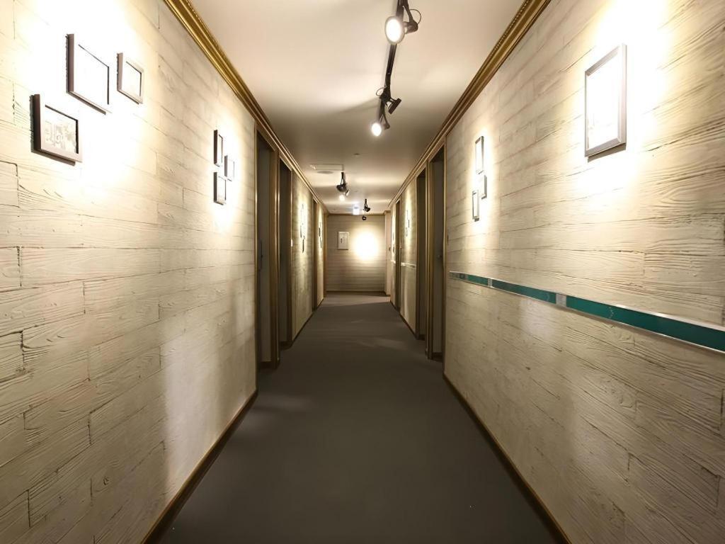 Myeongdong Mom House Hotel Seoel Buitenkant foto