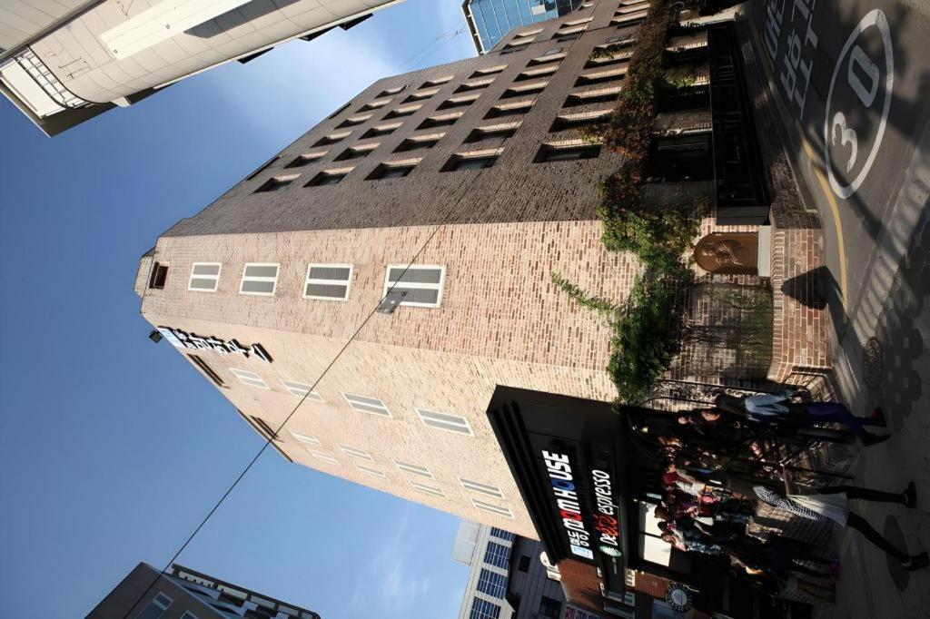 Myeongdong Mom House Hotel Seoel Buitenkant foto
