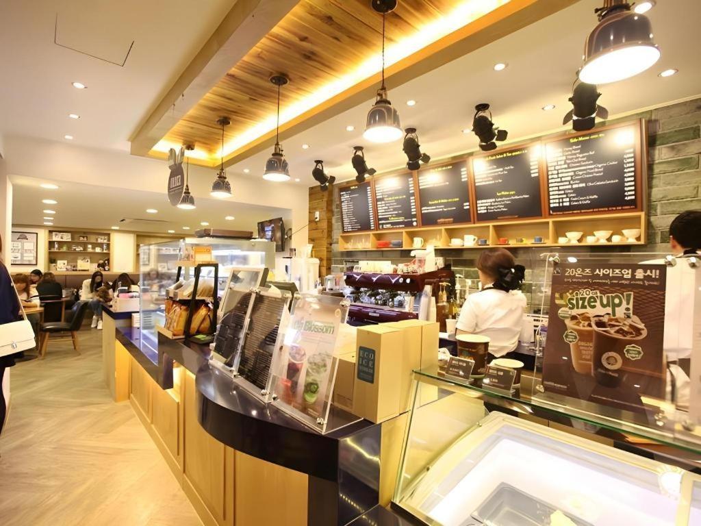 Myeongdong Mom House Hotel Seoel Buitenkant foto